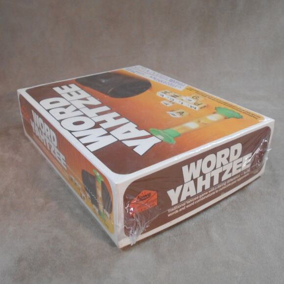 Vintage 1978 Word Yahtzee E.S. Lowe Edition Sealed Word Dice Game E2801 - Picture 2 of 6